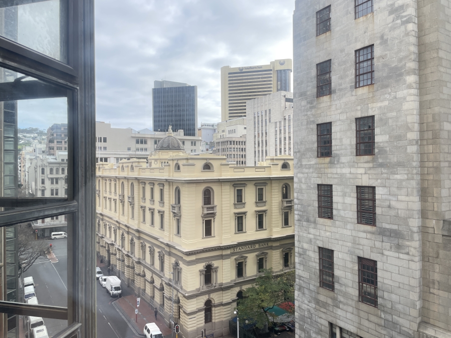 1 Bedroom Property for Sale in Cape Town City Centre Western Cape